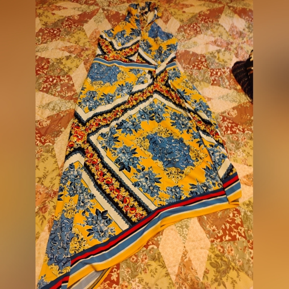 Floral Patterned Maxi Dress